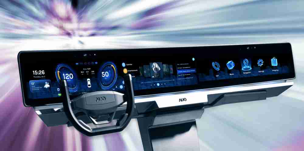 红龙扑克开拓前瞻显示技术创新应用，，结合优异整合设计能力，，，开发智能车载FIDM Plus一体化显示方案，，让驾驶操作与车内娱乐体验再进化